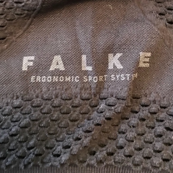 Falke Sports Bra - Picture 8 of 8